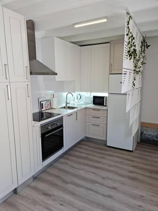 White Swell By Sitio Da Nazare Apartment Bagian luar foto
